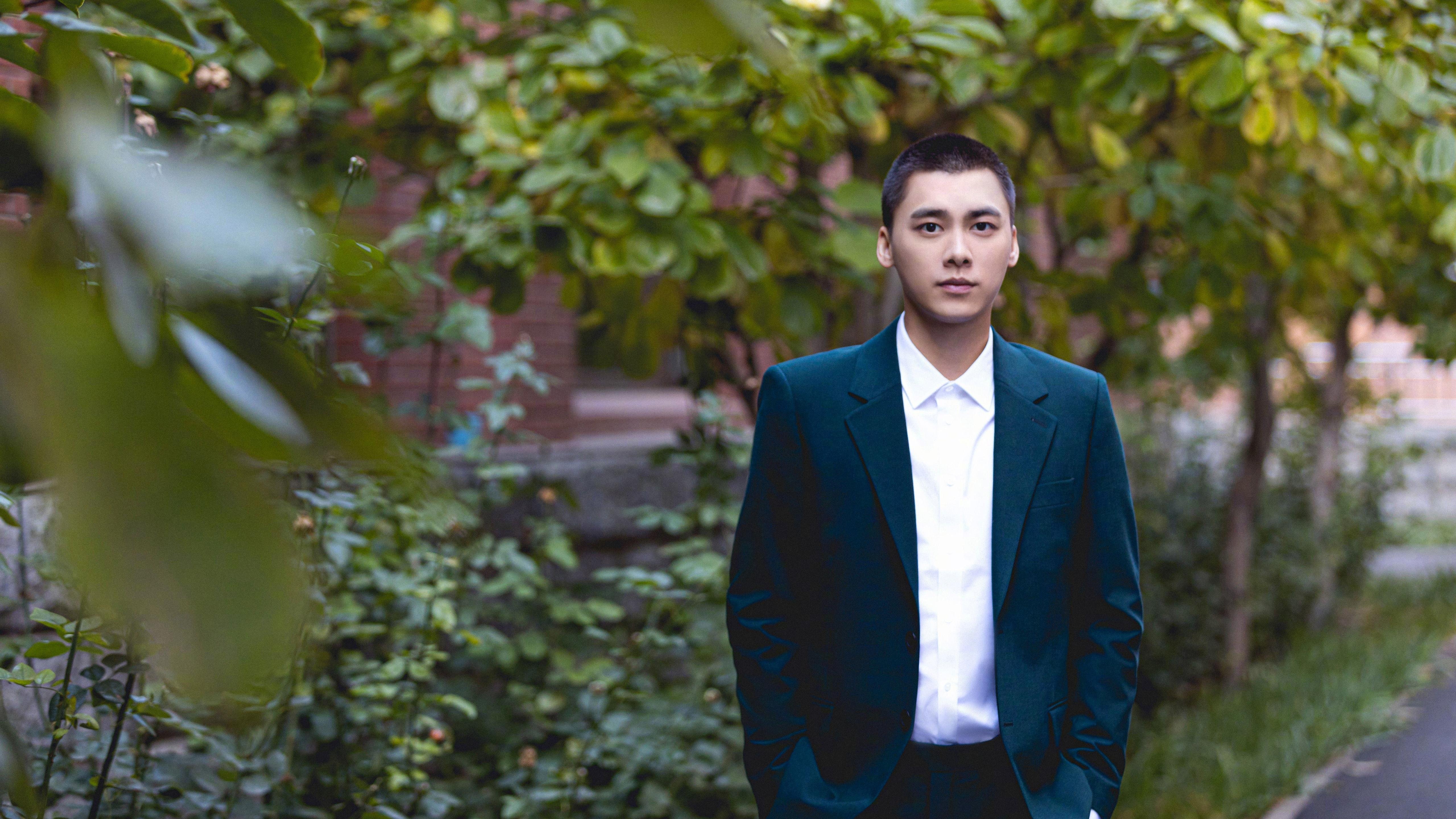 拉斐尔·纳达尔宣布退役，结束辉煌职业生涯，拉斐尔纳达尔是哪里人