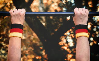 AIYOUXI.COM-英超球队通过高强度间歇训练提升球员耐力表现，英超球队一天训练多久